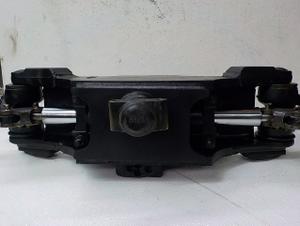 Caterpillar Rebuilt Steer Axle Assembly photo
