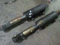 Caterpillar Used Lh Tilt Cylinder photo