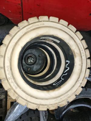 Maxam Tire North America New 140 / 55-9 Tire photo