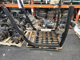 CATERPILLAR Used Overhead Guard