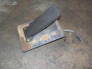 DOOSAN Used Accelerator Pedal